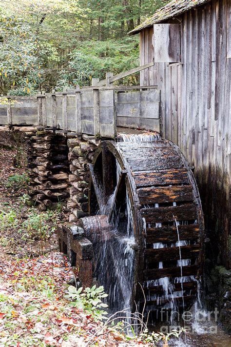 John Cable Mill Waterwheel Photograph By Gene Berkenbile