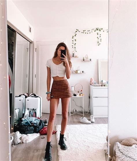 Cute Aesthetic White With Brown Mini Skirt Mirror Selfie Fashion Cute Outfits Clothes