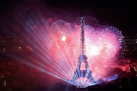 Bastille Day Fireworks Illuminate The Eiffel Tower Cgtn