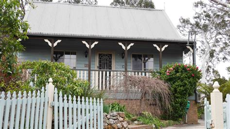 Commercial property for sale in blue mountain village. Holidays in Blue Mountain cottages | Stayz