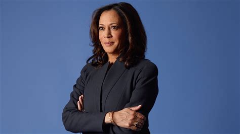 Kamala Harris A ‘top Cop’ In The Era Of Black Lives Matter The New York Times