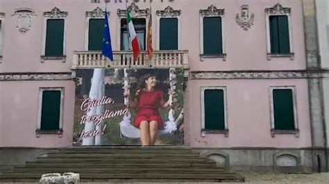 Giulia Cecchettin Una Gigantografia Sulla Facciata Del Municipio Di Hot Sex Picture