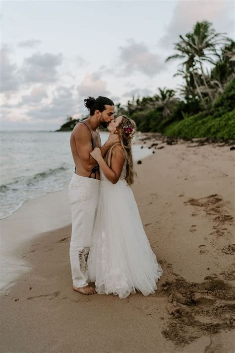 How To Plan Your Trash The Dress Session In Hawaii Maui Beach