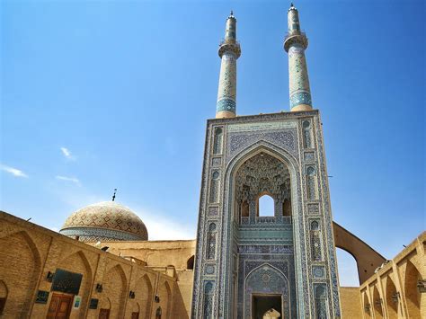 گنبد و گلدسته های مسجد جامع کبیر یزد