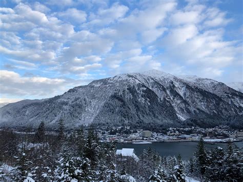 Fridays Snowfall Was Normal And Thats Unusual Juneau Empire