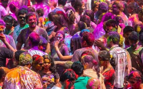 6 Holi Celebrations Places In Delhi Ncr In 2022 Time Destination