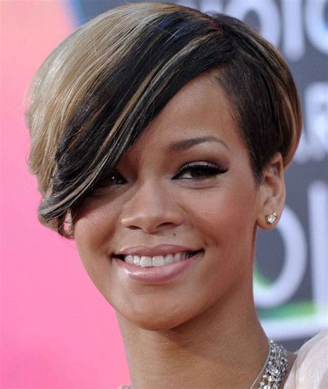Rihanna Short Side Part Rihanna Short Haircut Rihanna Hairstyles