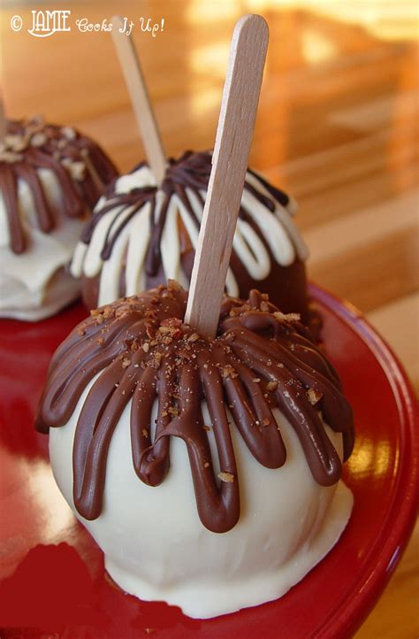 Caramel Apples Dipped In Chocolate
