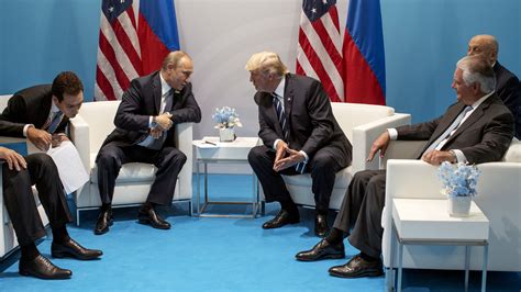 Trumps Stance On Russia Sanctions Angers Both Moscow And Washington