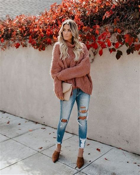 30 Stunning And Hote Winter Outfits You Must Copy This Year Women