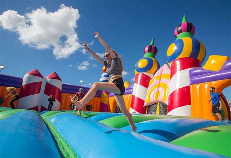 Worlds Biggest Bouncy Castle Returning To Dreamland This Easter