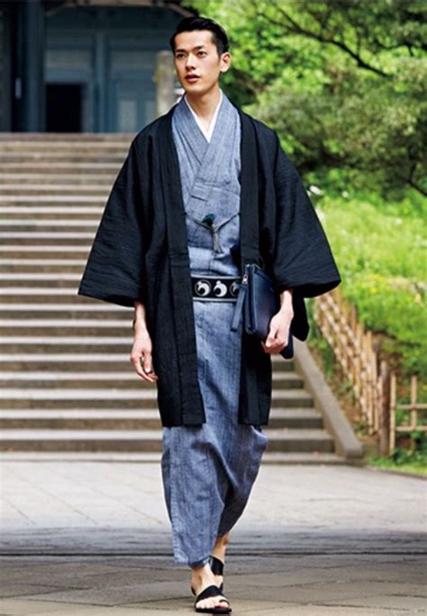 男の着物 Male Kimono Yukata Kimono Japanese Men Japanese Kimono Style