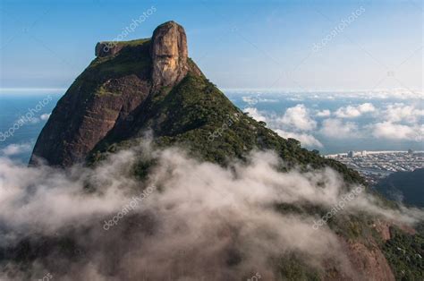 The mountain, one of the first in brazil to be named in portuguese, was named by the expedition's sailors, who compared its silhouette to that of the shape of a topsail of a carrack upon sighting it on january 1, 1502. Pedra Da Gavea, Brazil - Beautiful Global