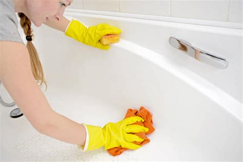 how to safely clean a bathtub best design idea