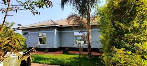 Akumudzi Properties On Twitter Lilongwe 4 Bedrooms House For Rent