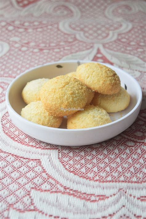 Coconut Cookies Bakery Style Recipe Eggless Coconut Biscuits