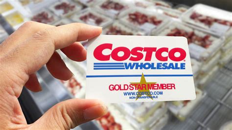 Costco Shoppers Are Divided Over These Crust Less Mini Cheesecakes