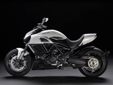 However, this information is only indicative and may not reflect the final price you may pay. Ducati Diavel Price