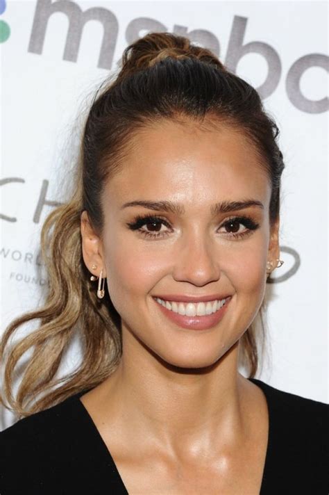 Jessica Albas Glowing Makeup At The 2014 Global Citizen Festival