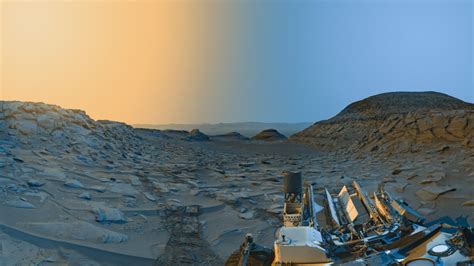 You Have To See This Beautiful Martian Postcard For Yourself