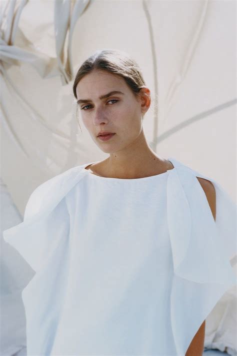 Vera Van Erp For Nina Ricci Spring Summer 2019 Lookbook Minimal