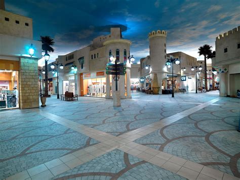 Bag A Bargain At Ibn Battuta Mall With Up To 70 Per Cent Discount On