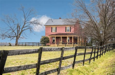 Pre Civil War Farmhouse For Sale On 3 Acres In Red House Va 179900