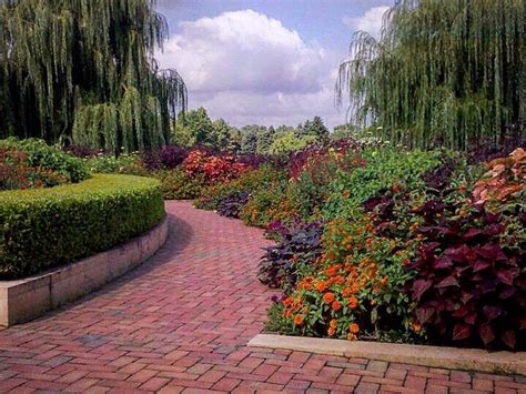 Botanical gardens parks places of interest. Chicago Botanic Garden, Cook County, Illinois - The height ...