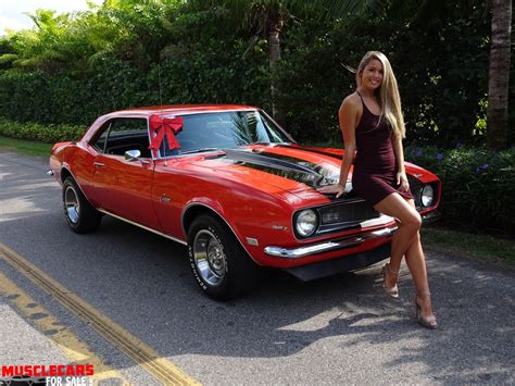 Pin By Bill Mitchell On Model With Car Posing Ideas Camaro Ss