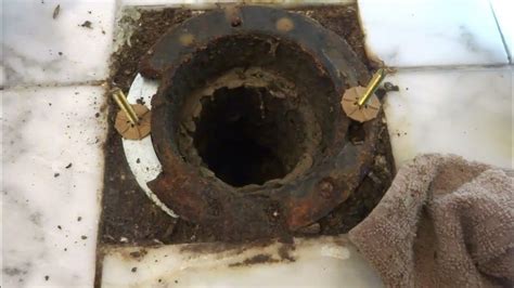How To Fix A Broken Toilet Flange Youtube