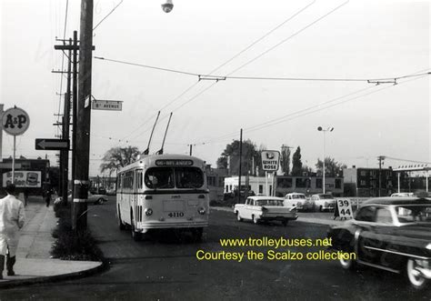trolley coaches ran in montreal from 1937 until 1966 montreal montreal qc brill