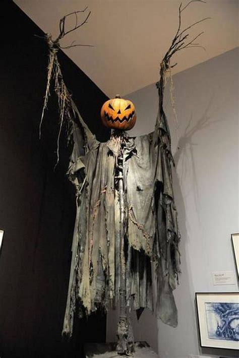 30 Scary Halloween Decorations Diy Ideas For Indoor And Outdoor Lif