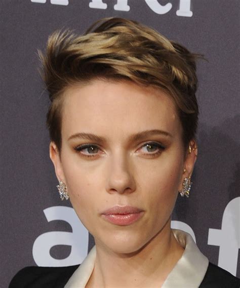 Scarlett Johansson Dark Blonde Pixie Haircut Story