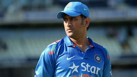 Ms Dhoni Wallpapers 71 Pictures