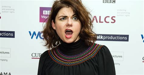 Feminist Caitlin Moran Says Girls Will Be Triggered By Male Authors [video] Victory Girls Blog