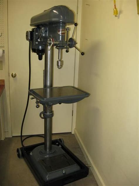 The metal used by the egyptians for woodworking tools was originally copper and eventually, after 2000 bc bronze as ironworking was unknown until much later. Delta Manufacturing Co. - 17-210 17" Drill Press | Antique ...