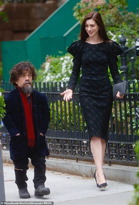 Anne Hathaway And Peter Dinklage Film She Came To Me In New York City In Peter Dinklage