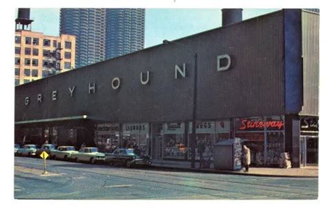 Postcard Greyhound Bus Depot Chicago Illinois 1960s Street View Autos