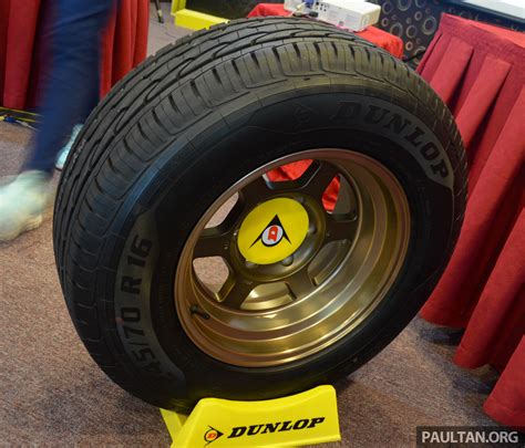 Dunlop Roadtrekker Rt5 And Maxgrip At5 Tyres Launched Exclusively For