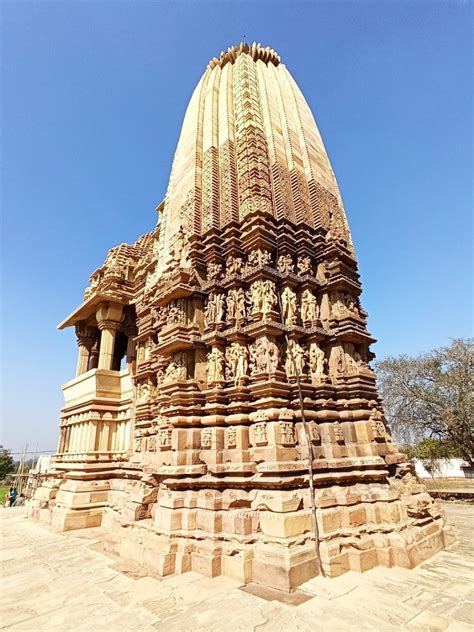 Hindu Temples Of India Chaturbhuj Temple Khajuraho Madhya Pradesh