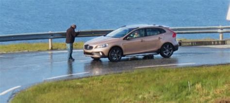 Volvo XC Spied Completely Naked Autoevolution