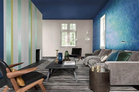 Colours In Motion Discover The Dual Colour Effect Of Dulux Ambiance
