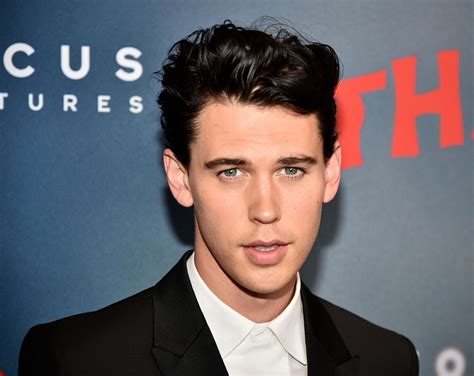 After returning to his home in belmont, butler told a young attorney named tasker oddie about his discovery. Young Austin Butler - Childhood Photos, Age, Family ...