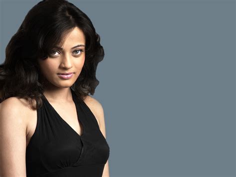Sneha Ullal Hd Wallpapers High Resolution Pictures