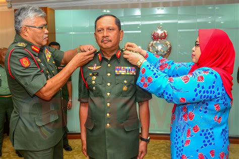 Pegawai Kanan Td Pakai Pangkat Berita Tentera Darat Malaysia