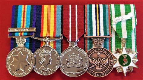 Replica Australian Vietnam War Set Of 5 Court Mounted Medals Jb