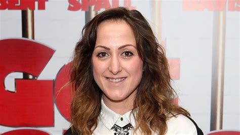 Eastenders Actress Natalie Cassidy Shows Off Incredible 3 Stone Weight