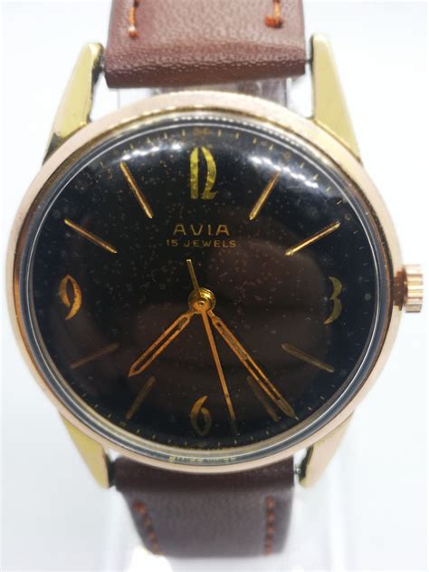 Vintage Watch Avia Dress Watch Fhf 73 17 Jewels 33 Mm Etsy