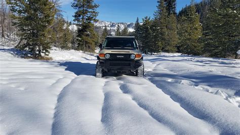 Dashing Through The Snow R4x4