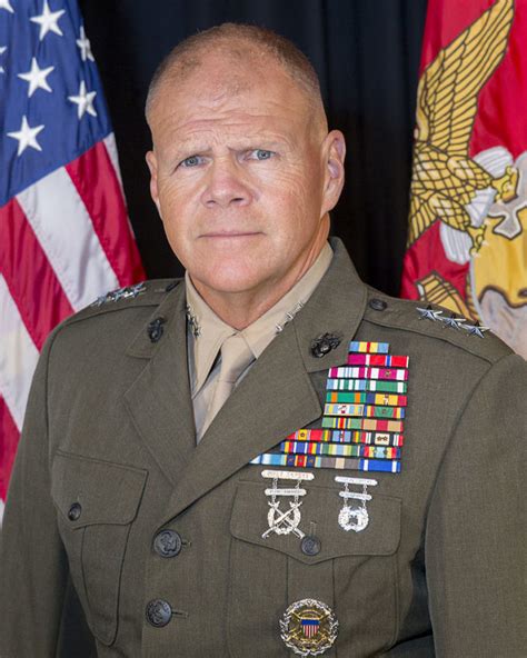 Marine Corps commandant to address Class of 2019